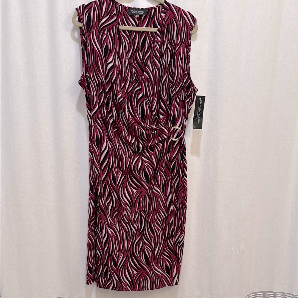 Elegant Women's Dress in Black and Purple Red by Evan Picone, size 16, new